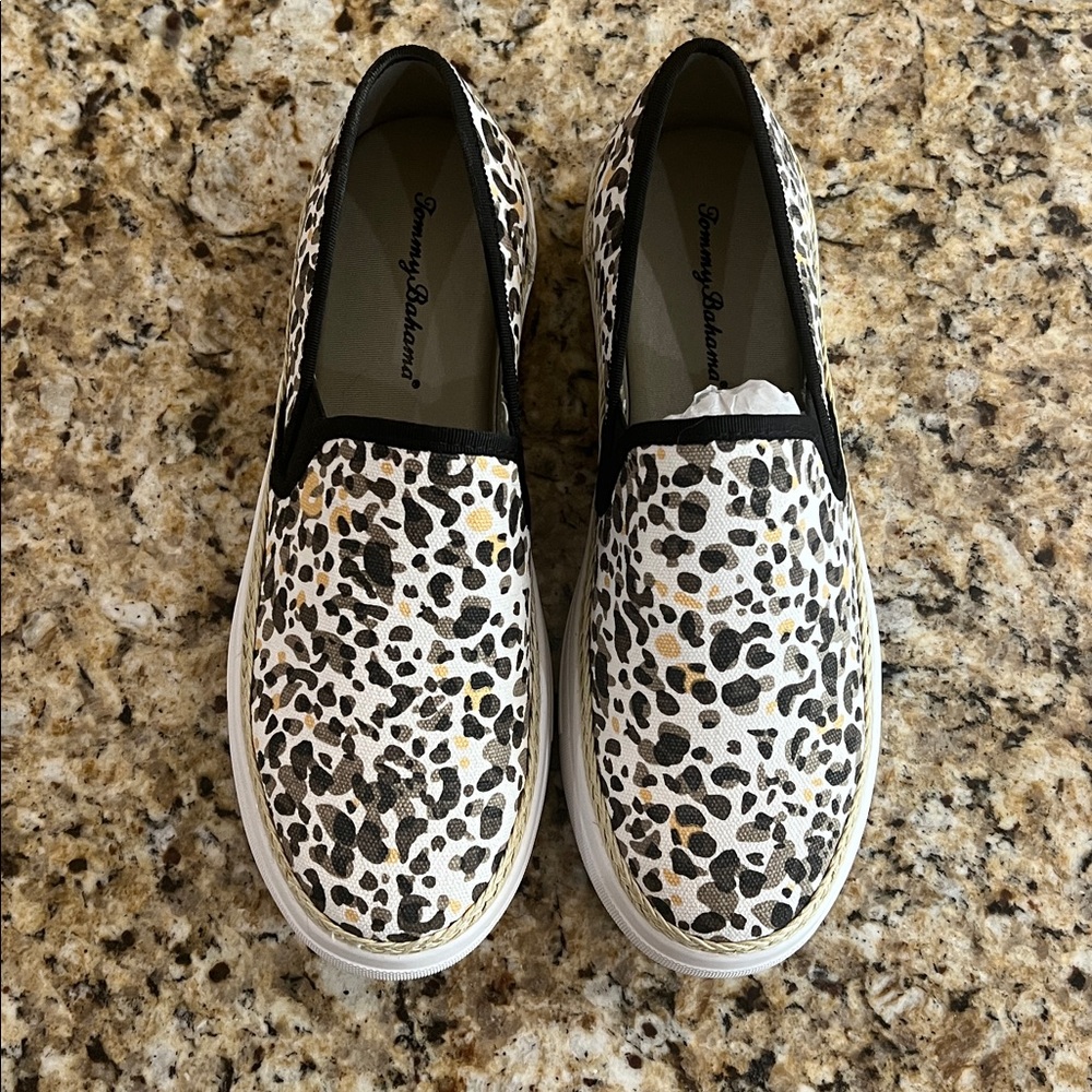 New - Tommy Bahama Black and White Animal Print Sneakers - Picture 5 of 7